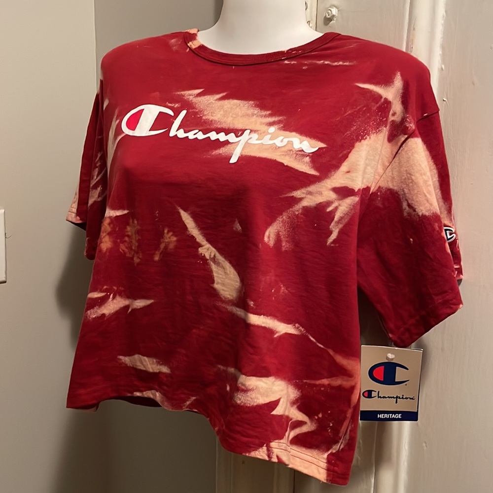 Champion Cropped Red Bleach Tie Dyed Tee Size M - Picture 2 of 6
